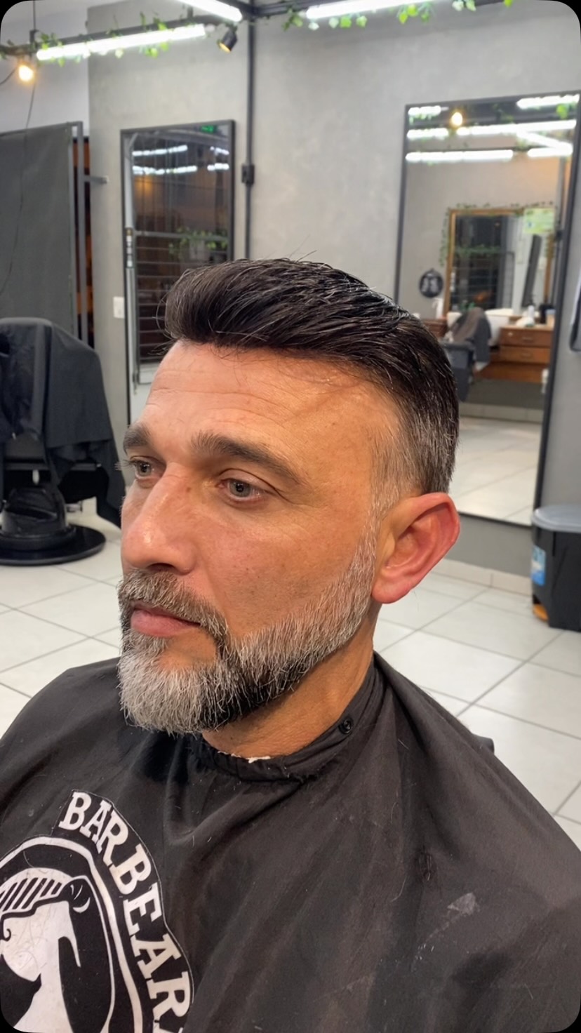 Fachada Rock Barbearia